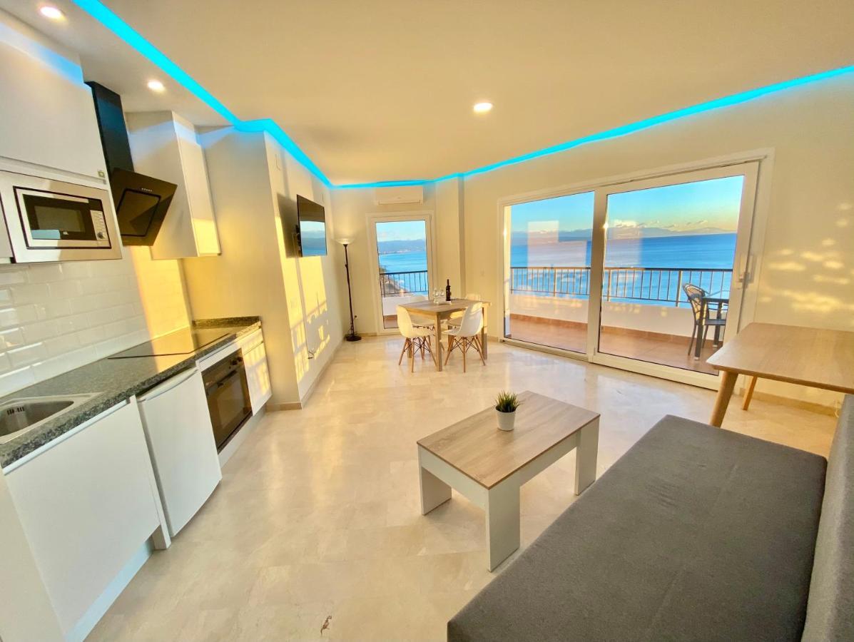 Apartamentos Turisticos Castillo Del Vigia Torremolinos Exteriör bild