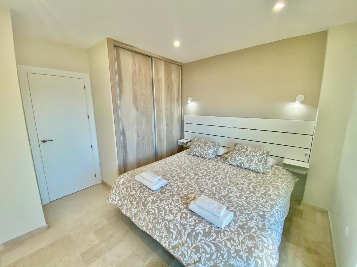 Apartamentos Turisticos Castillo Del Vigia Torremolinos Exteriör bild
