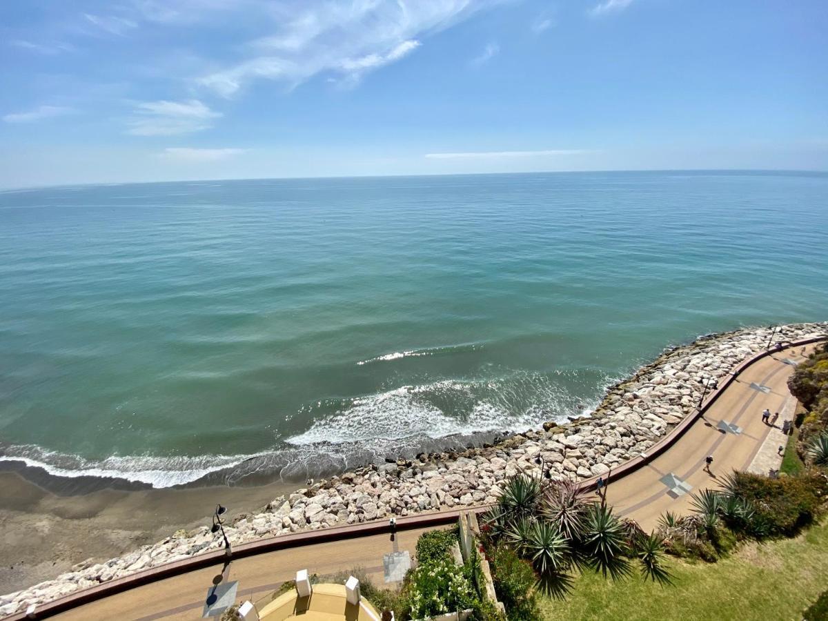 Apartamentos Turisticos Castillo Del Vigia Torremolinos Exteriör bild