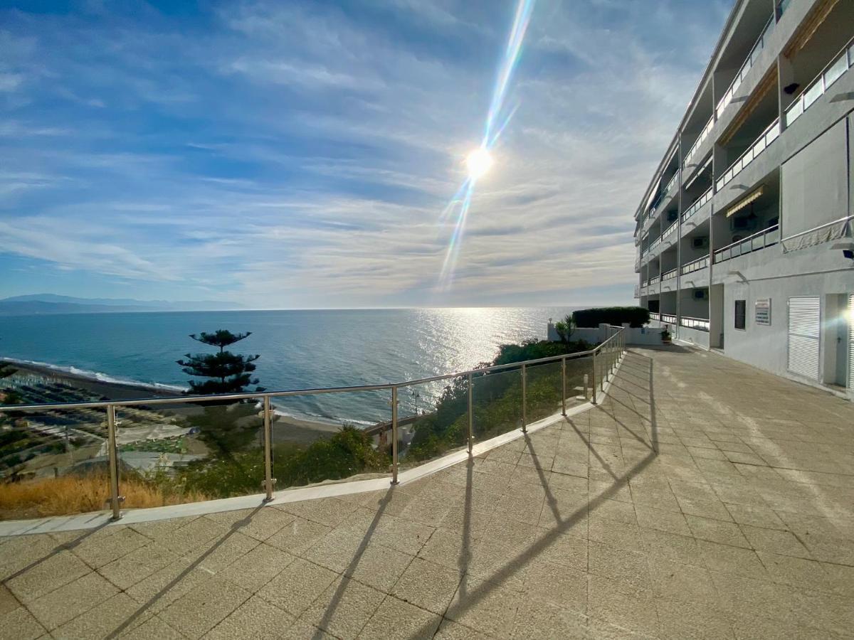 Apartamentos Turisticos Castillo Del Vigia Torremolinos Exteriör bild